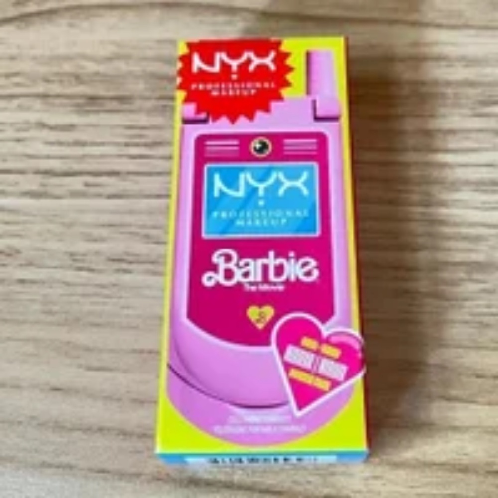 Limited Edition NYX Barbie Flip Phone Mirror NYX Barbie